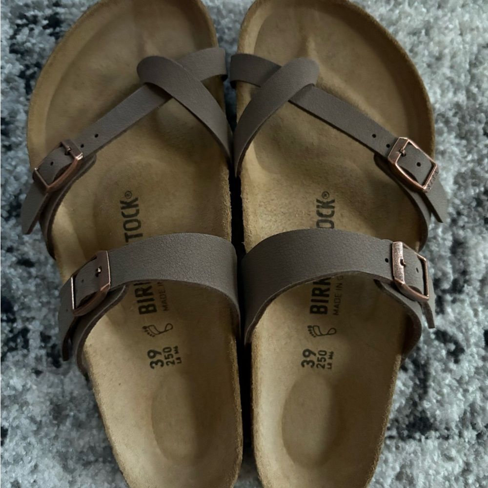 Birkenstock Mayari Cross-Strap Sandals NWOT (no box) USA woman’s size 8
